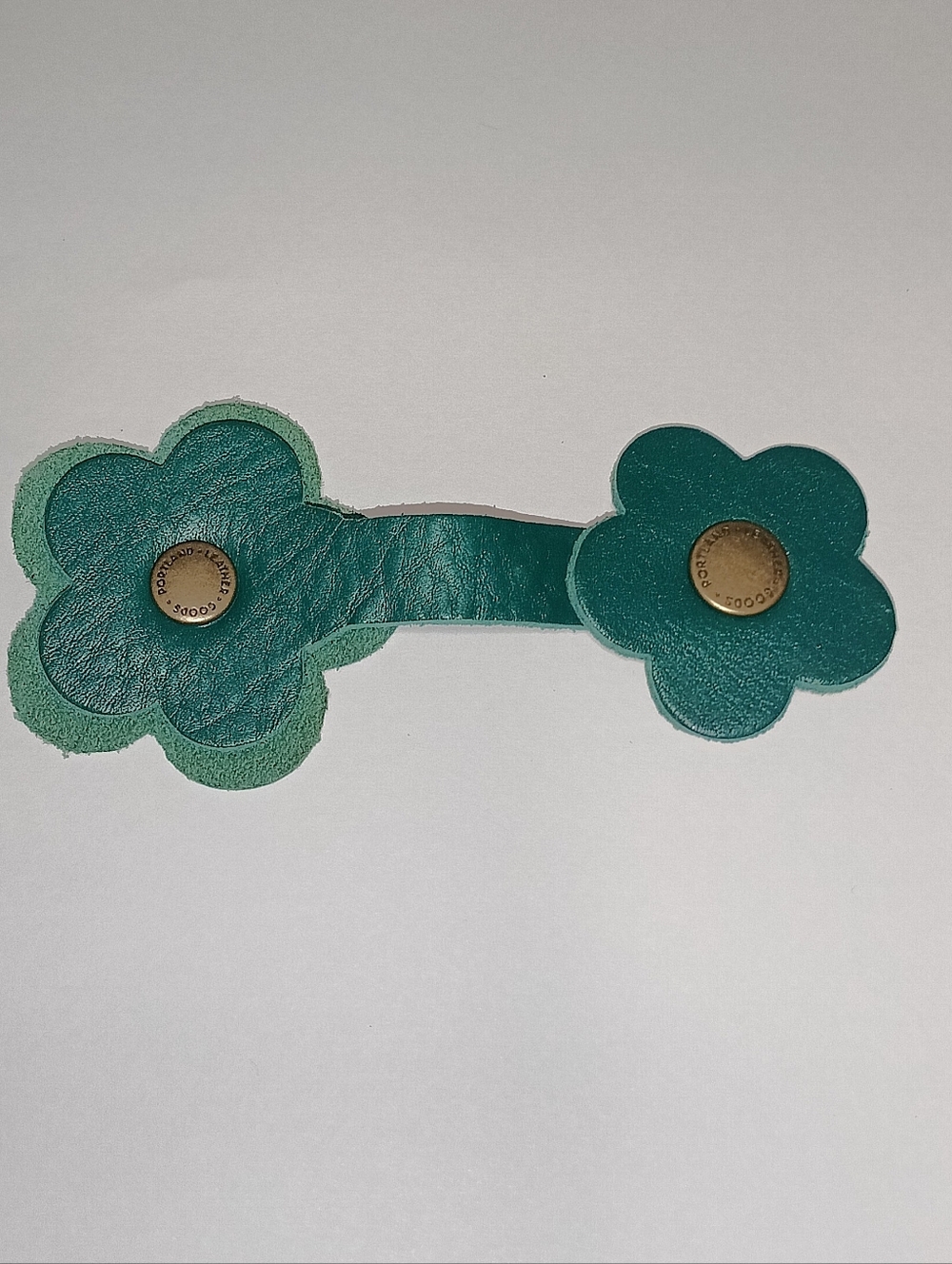 Portland Leather-Snap Flower